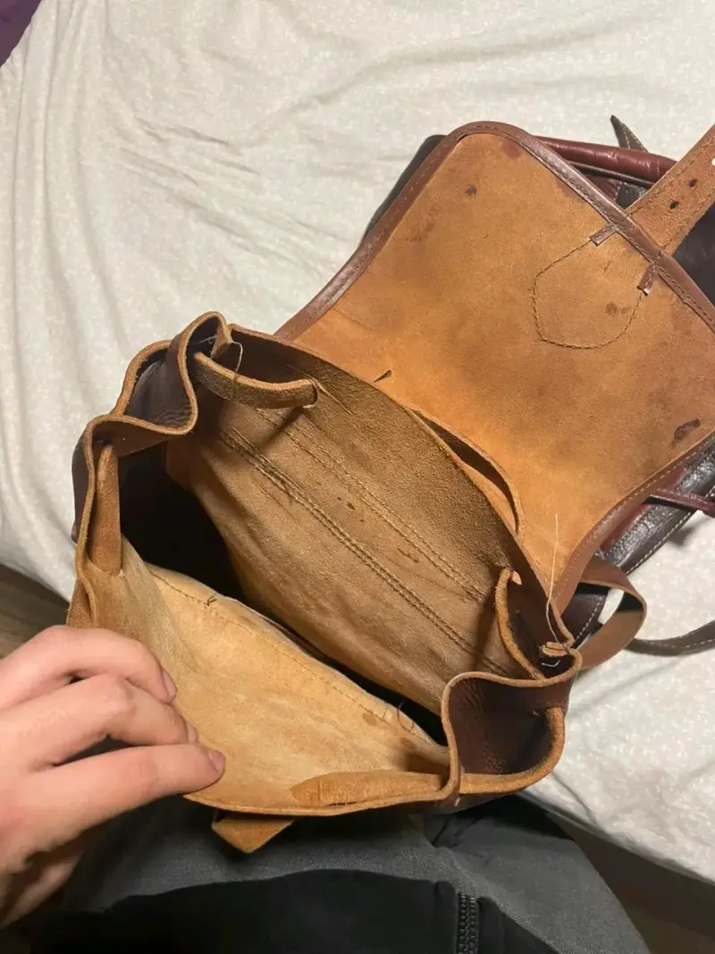 Mochila de cuero marrón - 4