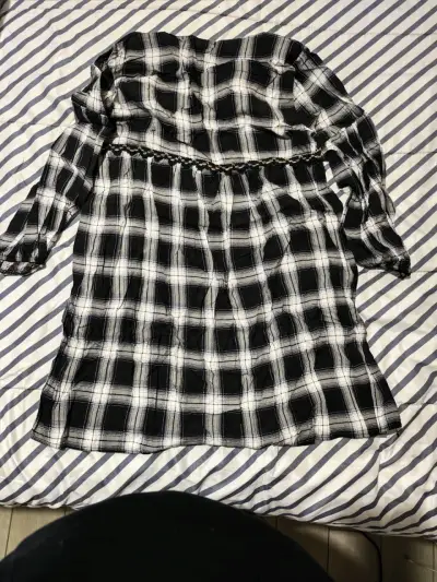 Vestido de cuadros blanco y negro - miniatura 2