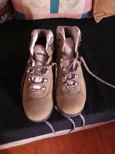 Zapatos de seguridad excelente estado - miniatura 1