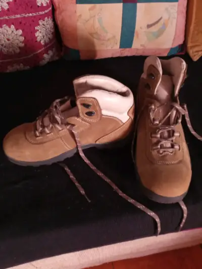 Zapatos de seguridad excelente estado - miniatura 2