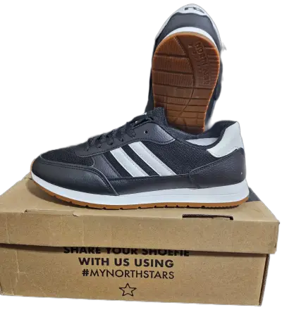 Zapatillas deportivas negras estilo retro - miniatura 1
