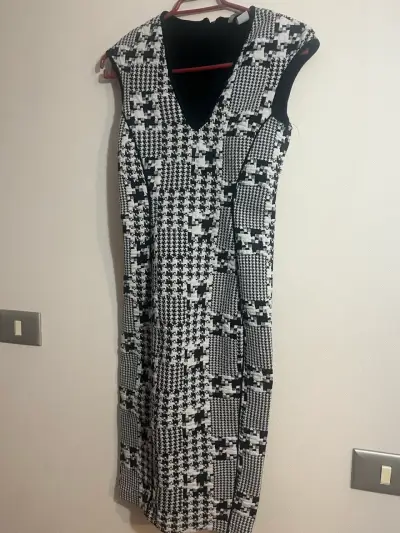 Vestido blanco y negro estilo retro - miniatura 1