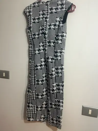 Vestido blanco y negro estilo retro - miniatura 2