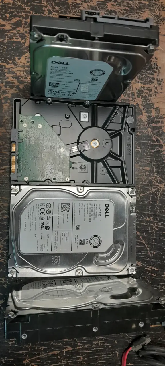 Discos duros Dell 2TB