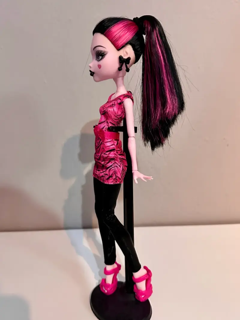 Muñeca Draculaura Draculocker Monster High - 4