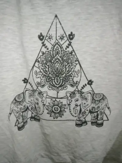 Polera gris estampada elefantes - miniatura 3