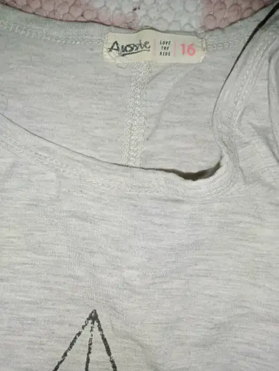 Polera gris estampada elefantes - miniatura 5