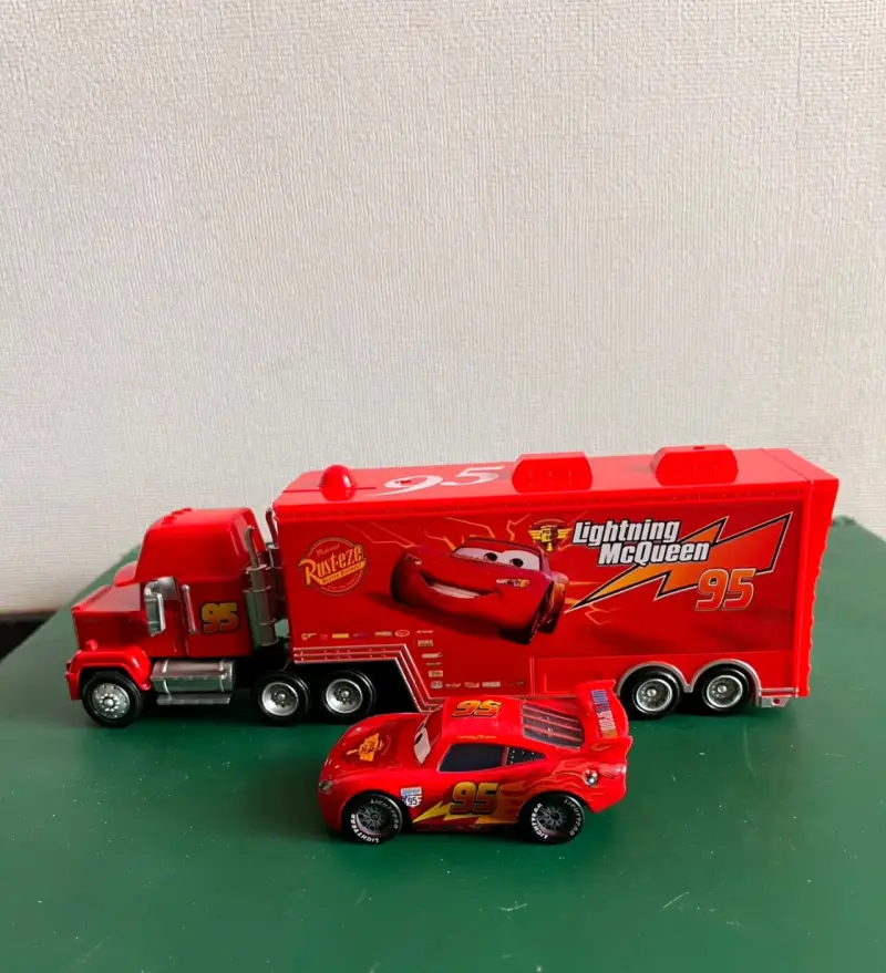 Camión + carro Cars - 2