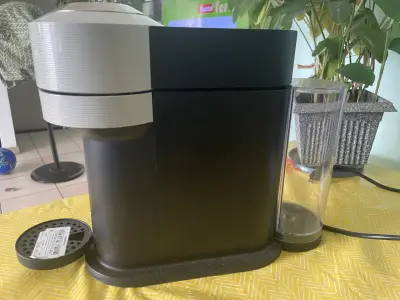 Cafetera Nespresso Vertuo - miniatura 2