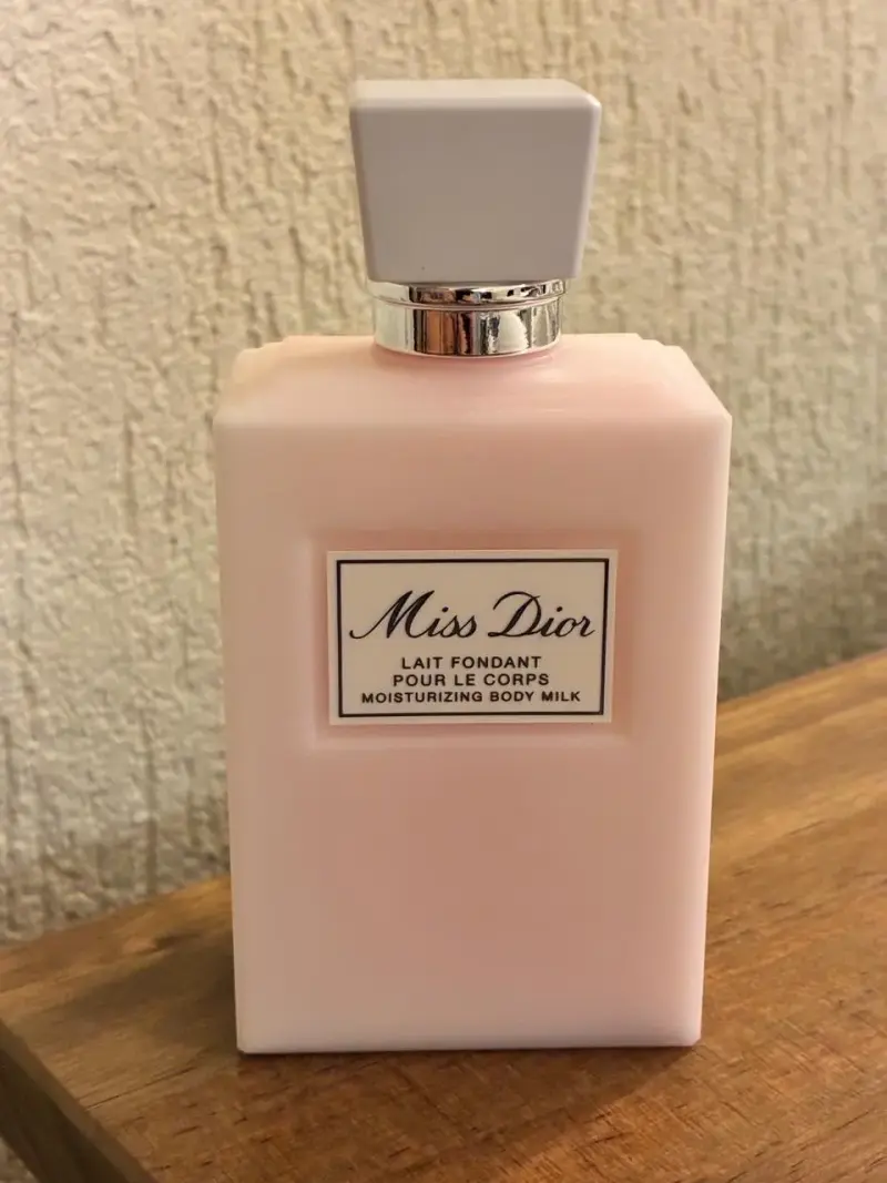 Crema corporal Miss Dior