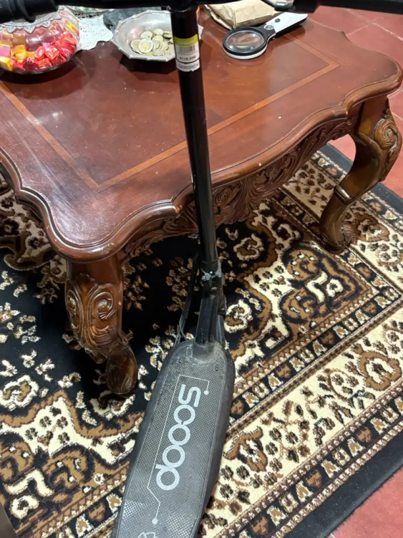 Scooter eléctrico negro muy poco uso - 2