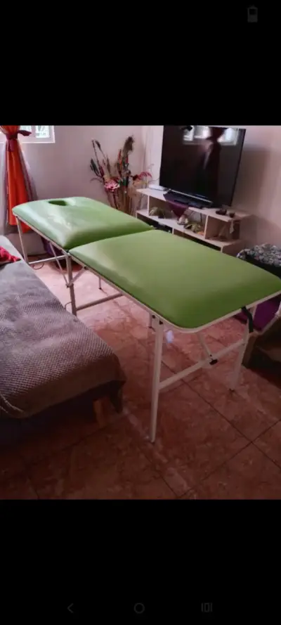 Camilla de masaje plegable verde - miniatura 3