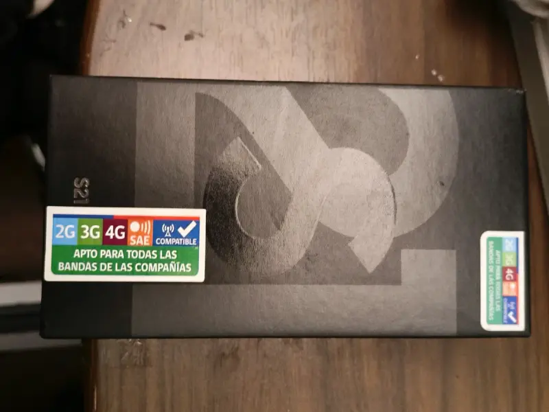 Smartphone S21 en caja original - 3