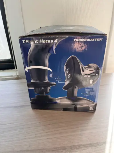 Joystick Thrustmaster T.Flight Hotas 4 - miniatura 1