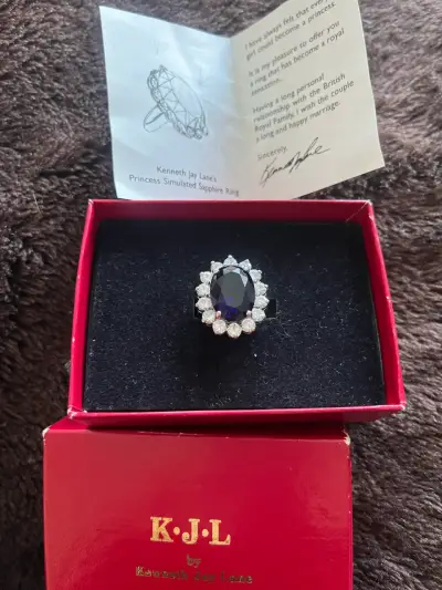 Anillo KJL negro y brillantes - miniatura 2