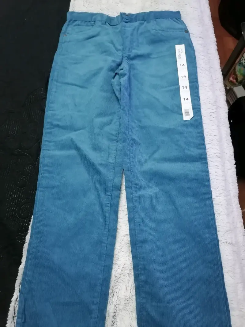 4 Pantalones de niño - 1