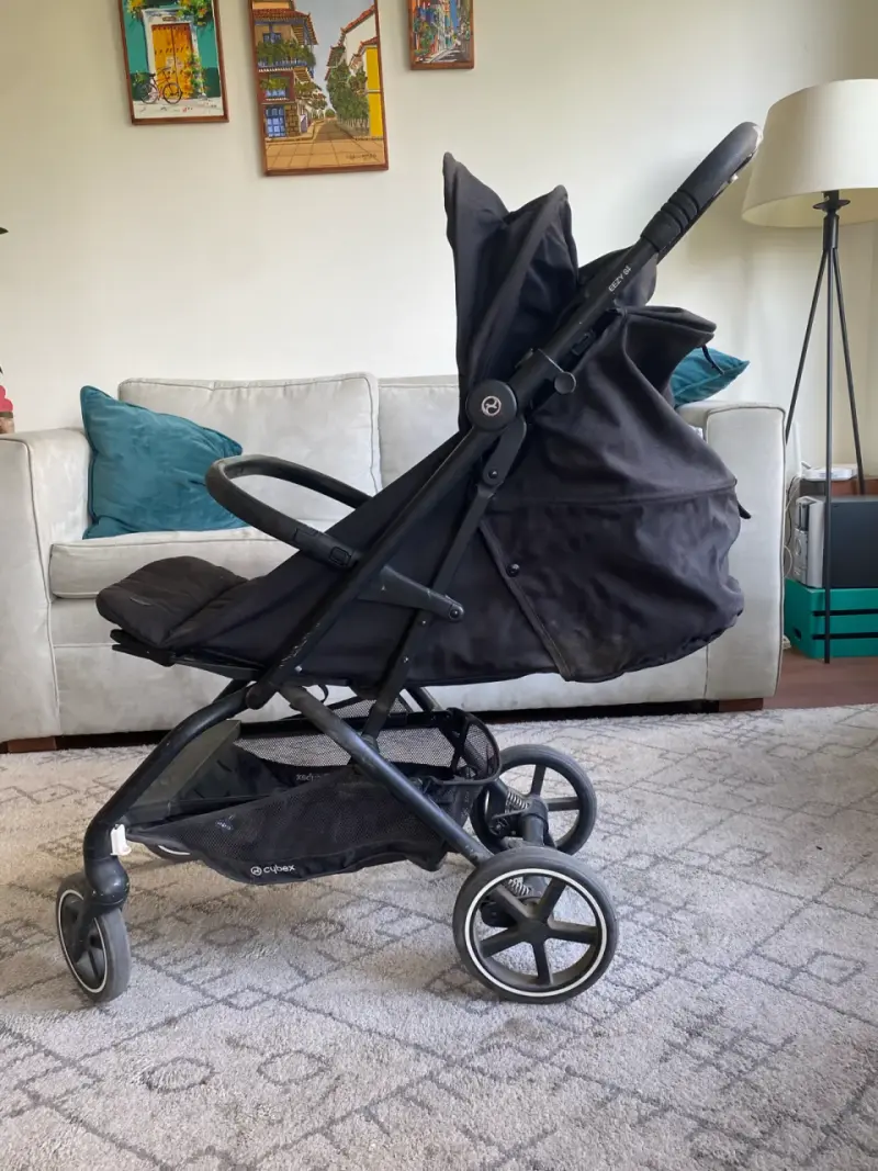 Coche de bebé plegable negro - 2
