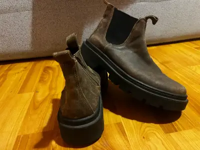 Botines de cuero café - miniatura 3