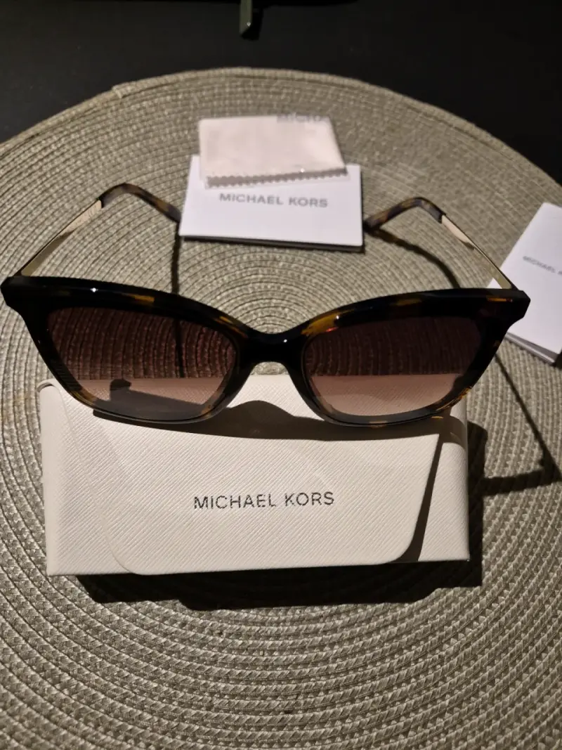 Gafas de sol Michael Kors. Modelo:Zermatt - 0MK207 - 1