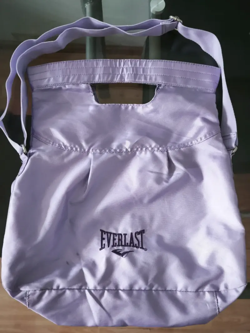 Bolso morado Everlast - 1