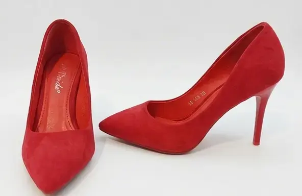 Zapatos de tacón altos rojos - 2