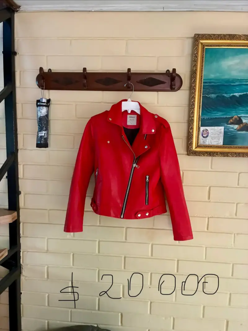 Chaqueta de cuero roja - 2