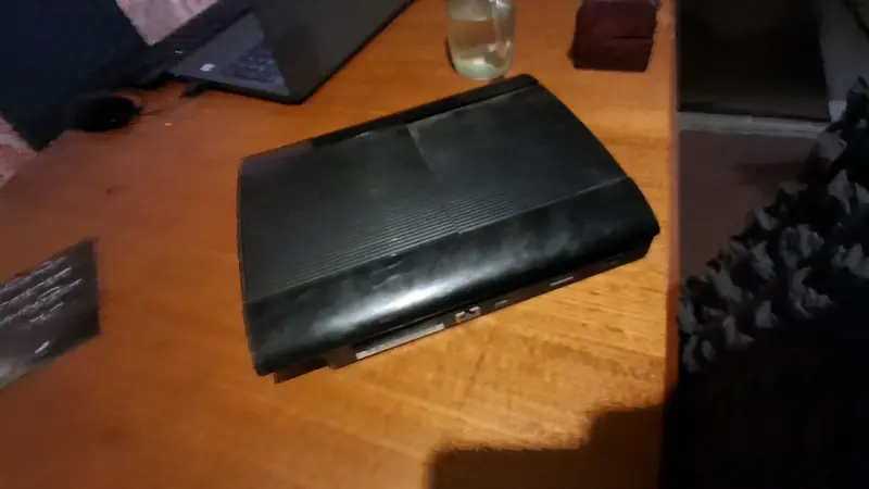 Consola de videojuegos Sony con FIFA 15 etc... - 3