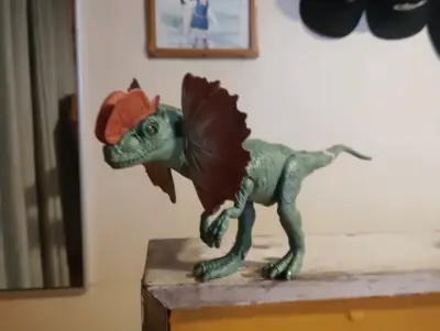 Figura decorativa de leopardo y dinosaurios - miniatura 3