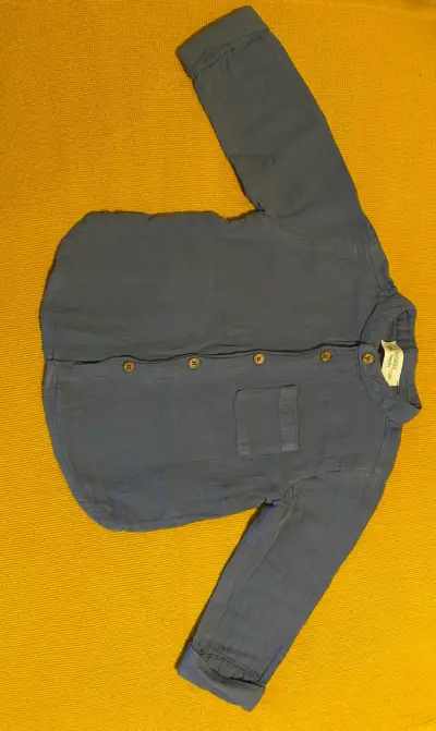 Camisa azul para bebé 12M - miniatura 2