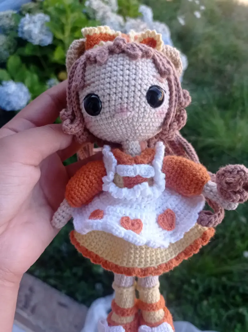 Muñeca de crochet hecha a mano - 5