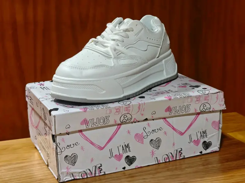 Zapatillas blancas con plataforma