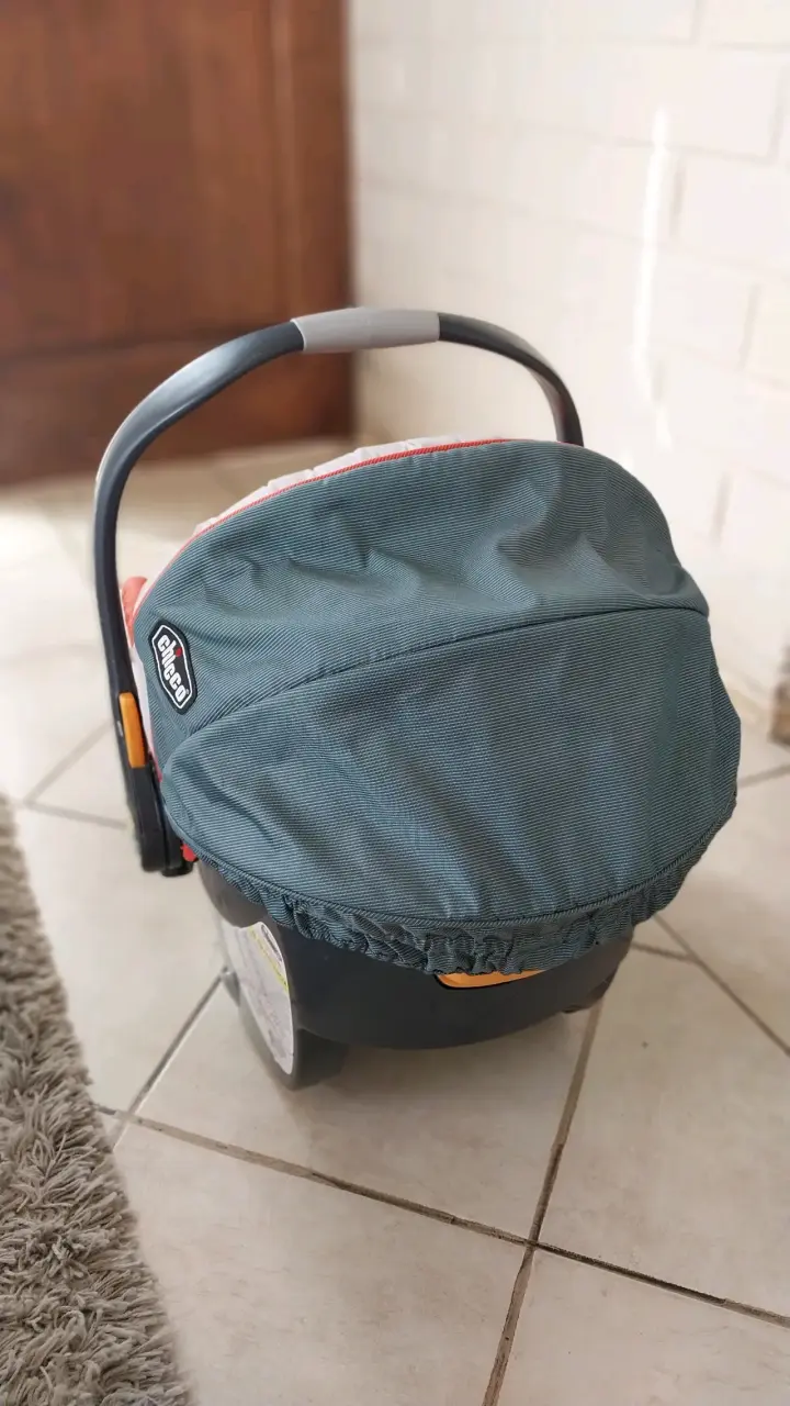 Silla de auto Chicco naranja - 2