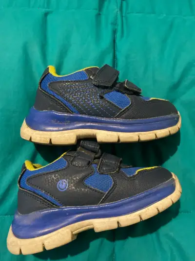 Zapatillas deportivas para niño - miniatura 3