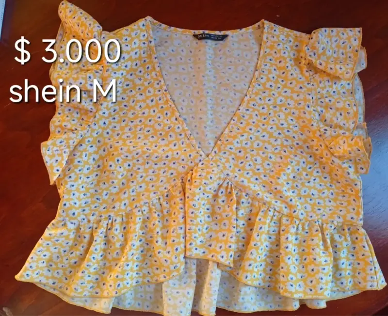 Polera blanca de Shein - 2