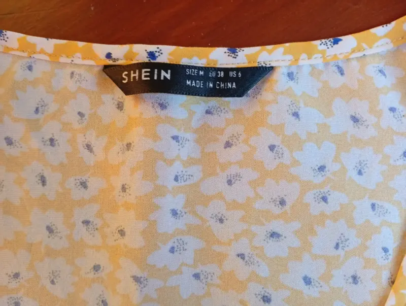 Polera blanca de Shein - 3