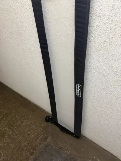 Baranda de seguridad para cama negra - miniatura 1