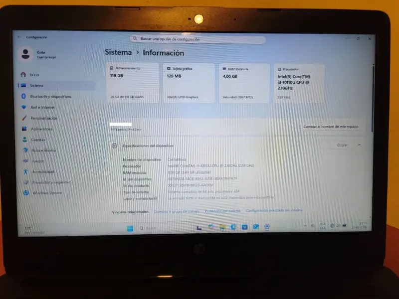 Laptop HP negra en buen estado - 2