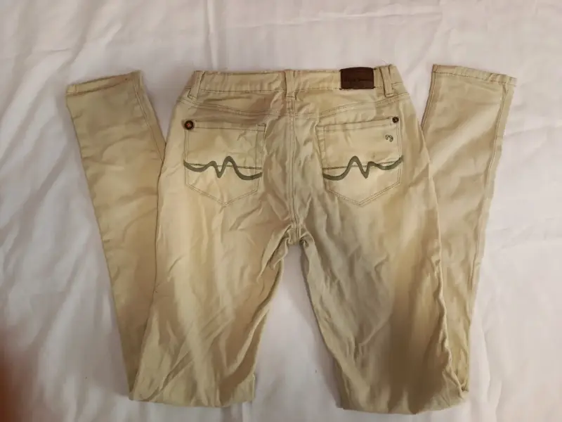 Pantalones beige de mujer - 2