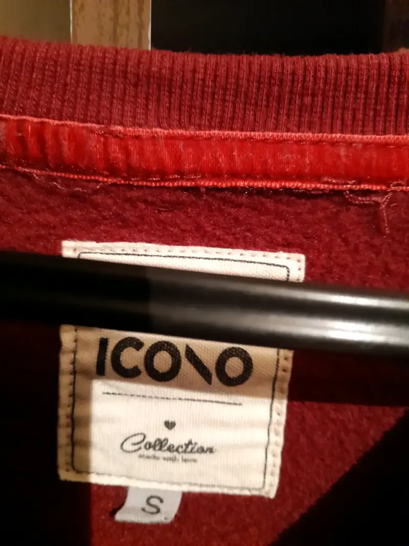 Polerón rojo con estampado icono - 2