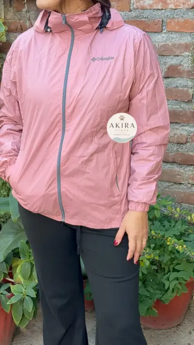 Chaqueta corta viento Columbia con capucha - miniatura 1