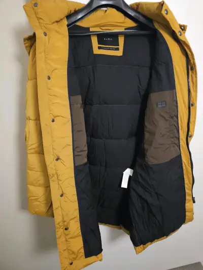 Chaqueta acolchada 3/4 Zara Hombre Mostaza Oro - miniatura 4