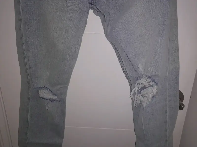 Jeans claros desgastados - 3