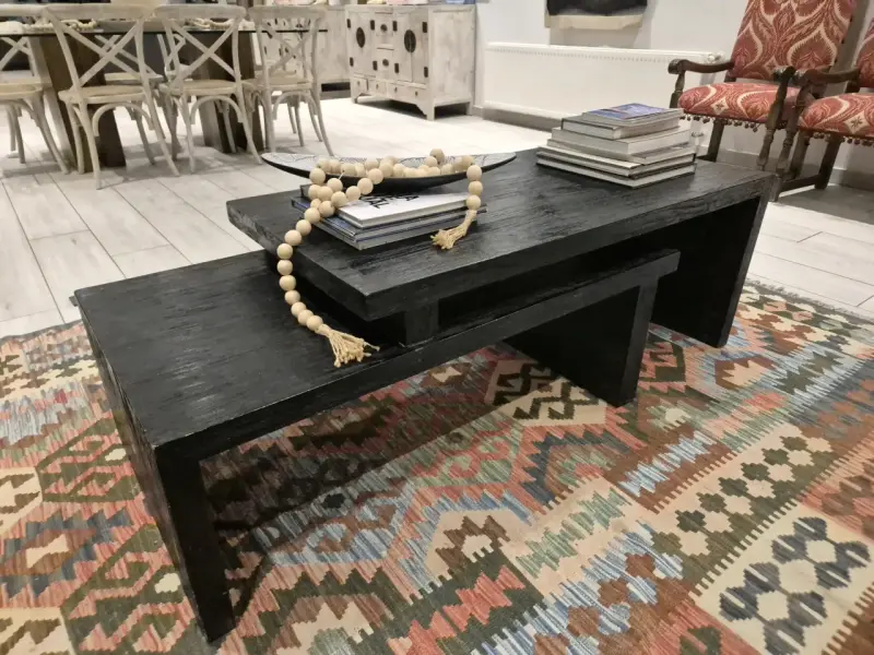 Mesa de centro negra moderna - 2