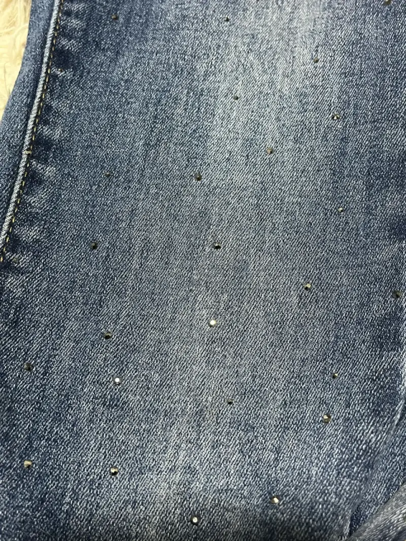 Jeans azul con brillos - 2