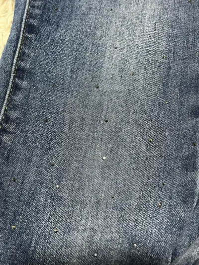 Jeans azul con brillos - miniatura 2
