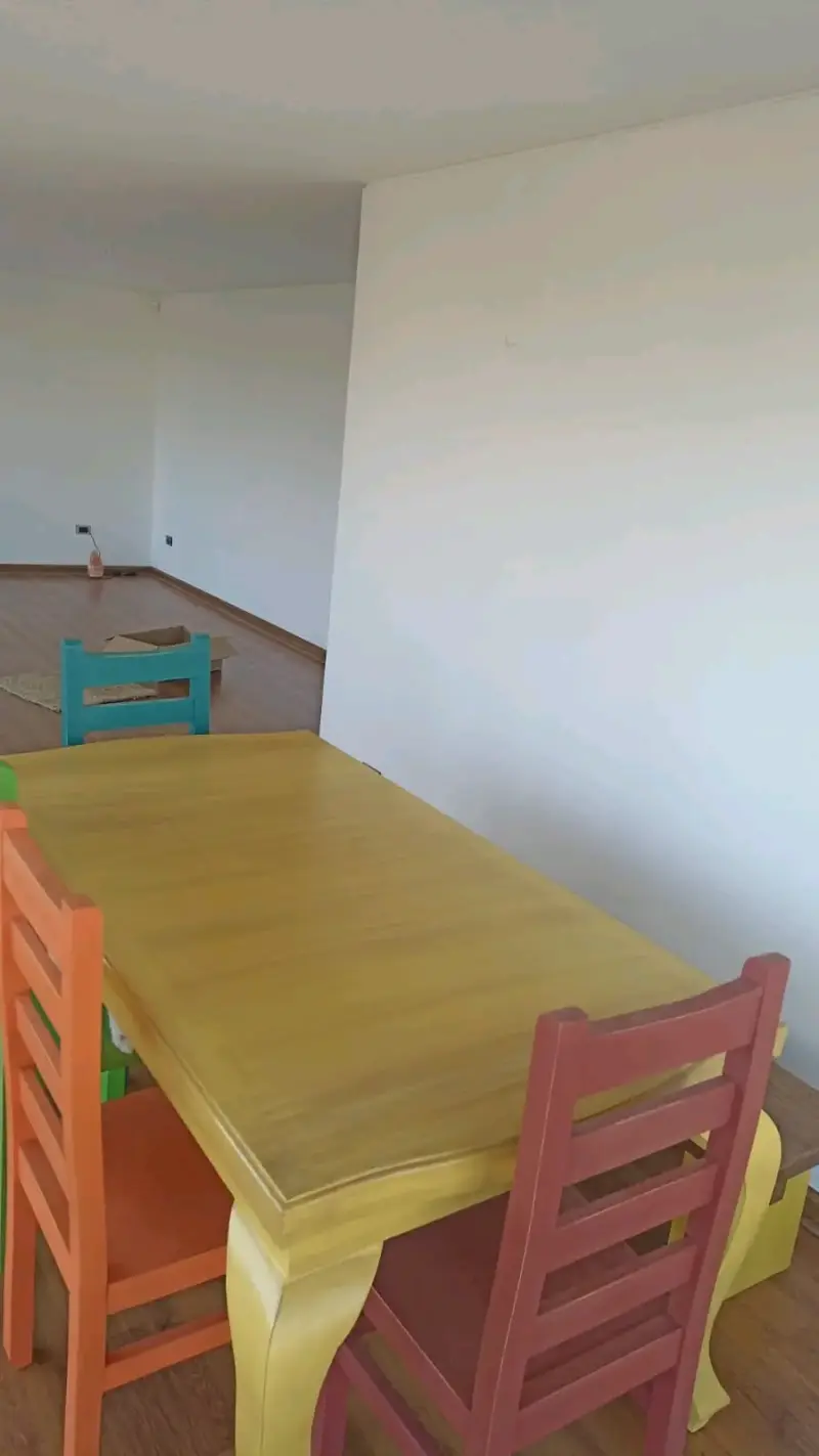 Juego de comedor colorido - 3