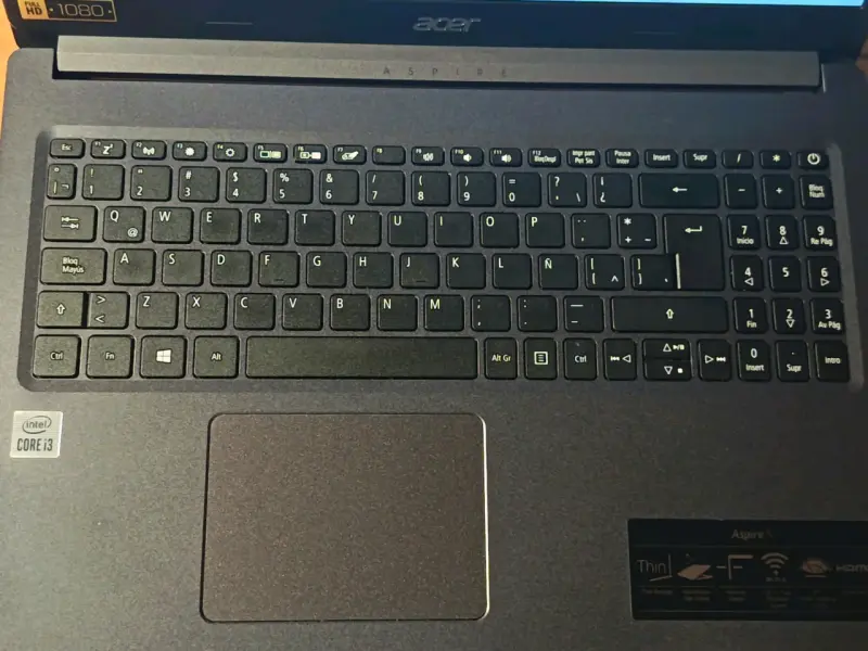 Laptop Acer Full HD 1080p - 4
