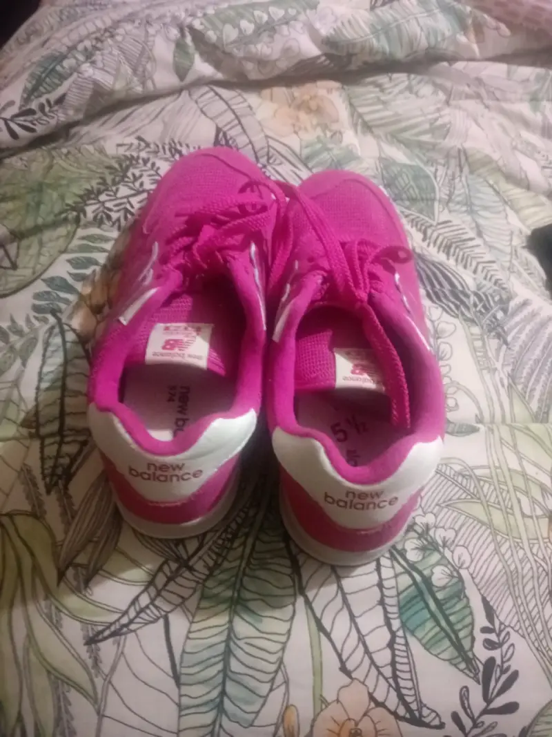 Zapatillas New Balance rosas - 1