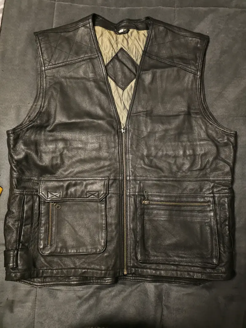Chaleco de cuero sin mangas estilo motoquero/biker - 1