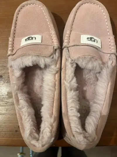 Mocasines UGG talla 38 - miniatura 1